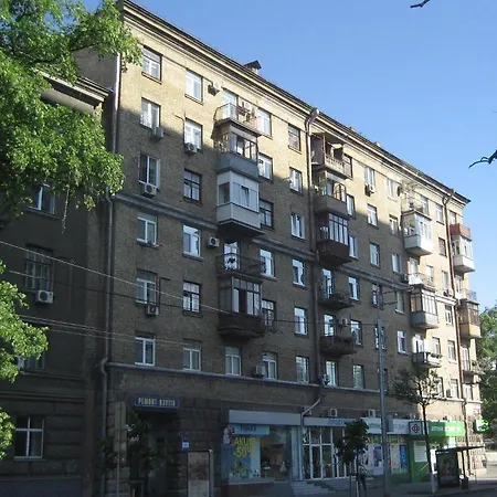 Status Apartments-3